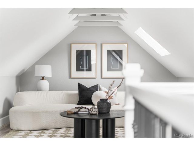 1742 N Pearl St, Denver, CO 80203