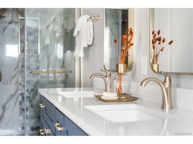 1742 N Pearl St, Denver, CO 80203