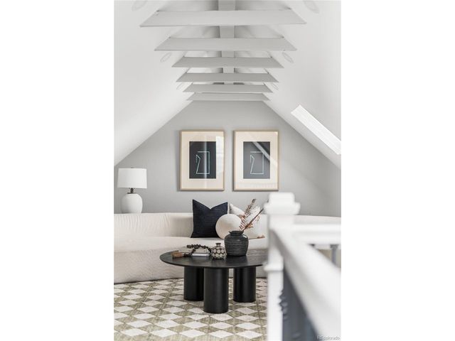 1742 N Pearl St, Denver, CO 80203