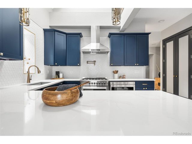 1742 N Pearl St, Denver, CO 80203