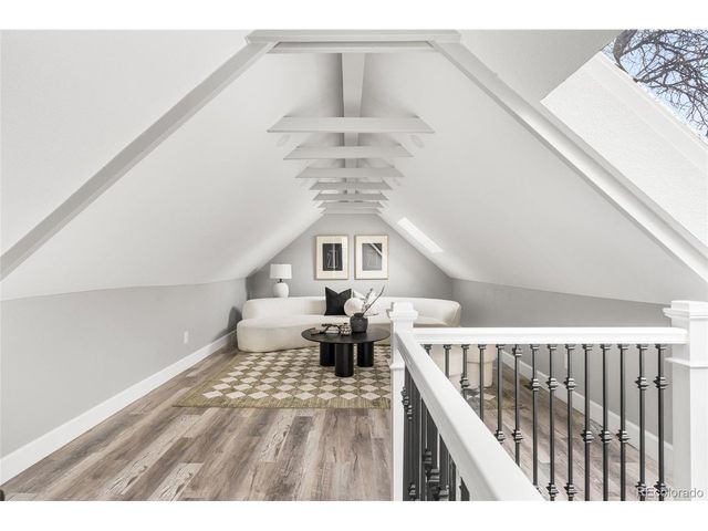 1742 N Pearl St, Denver, CO 80203