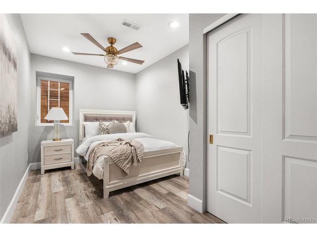 1742 N Pearl St, Denver, CO 80203