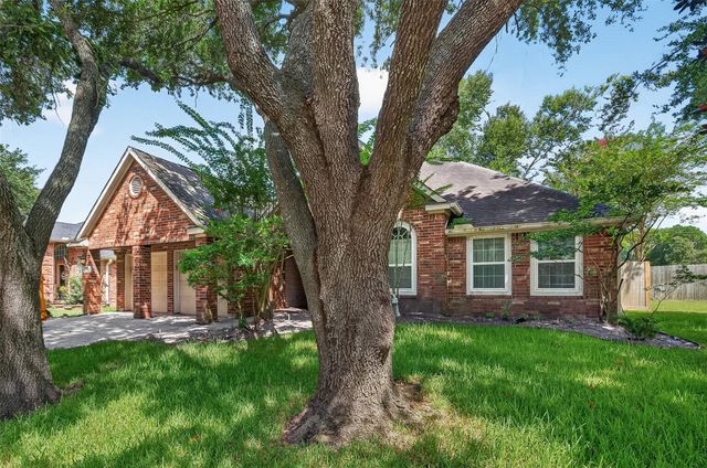 2051 Copperwood Park Lane, Spring, TX 77386