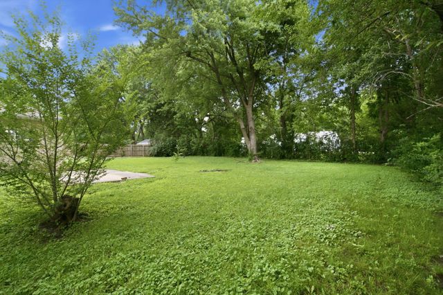 1259 E Berkeley Street, Springfield, MO 65804