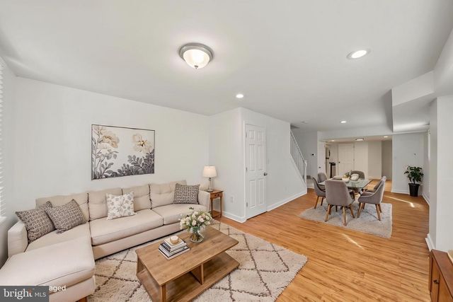 406 VENABLE AVE, Baltimore, MD 21218