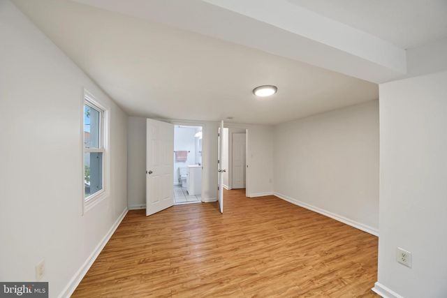 406 VENABLE AVE, Baltimore, MD 21218