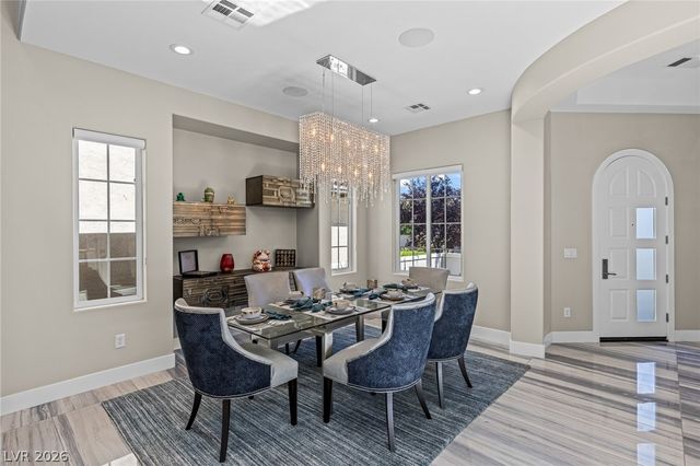 1979 Orchard Mist Street, Las Vegas, NV 89135