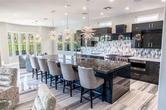 1979 Orchard Mist Street, Las Vegas, NV 89135