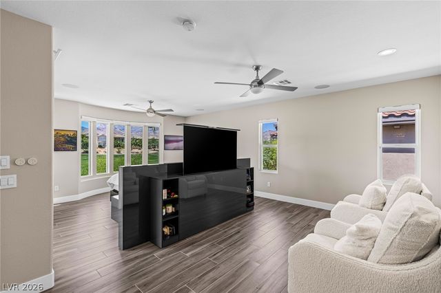 1979 Orchard Mist Street, Las Vegas, NV 89135