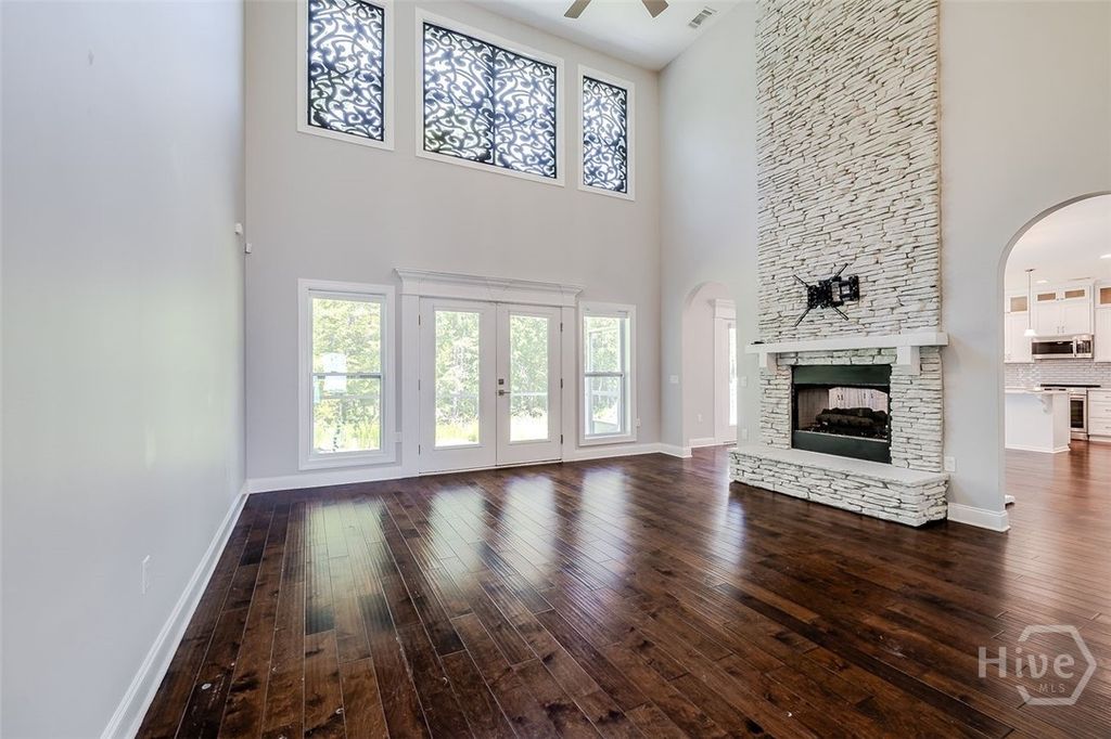Image 8 of property listing at 325 Polly Branch Drive, Rincon, GA 31326