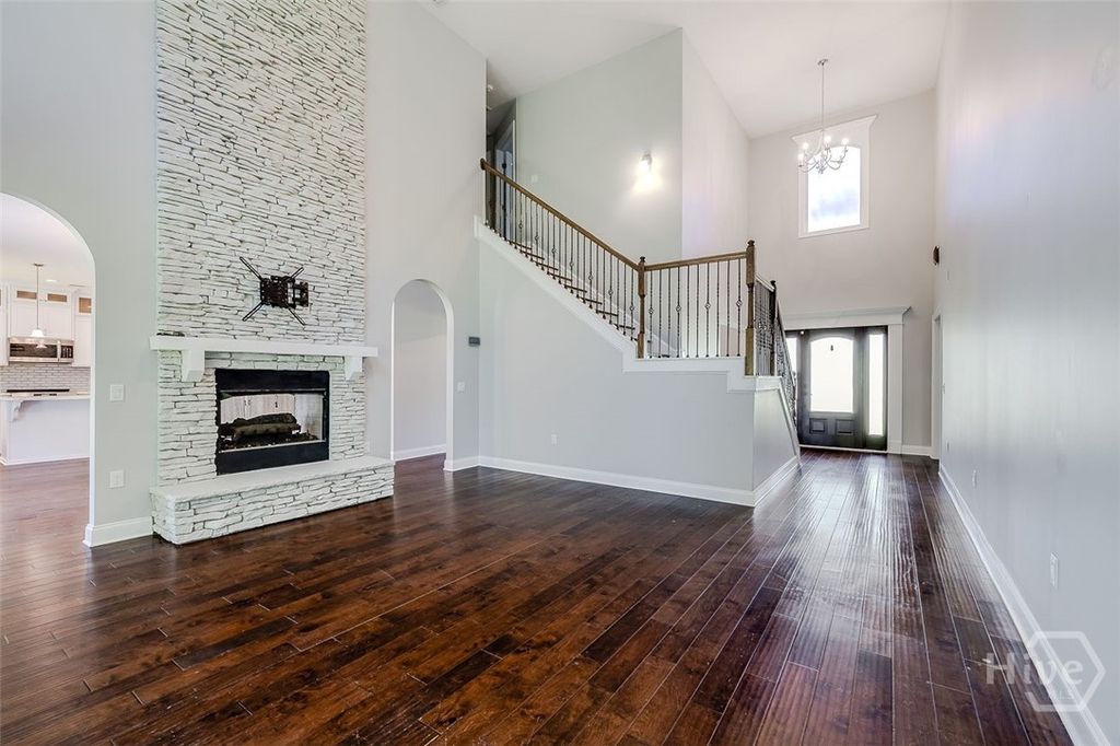 Image 9 of property listing at 325 Polly Branch Drive, Rincon, GA 31326