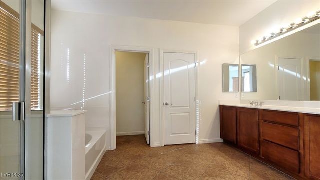 5913 Altissimo Street, North Las Vegas, NV 89081