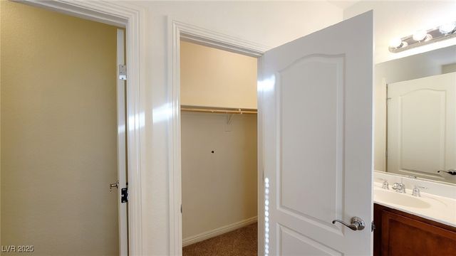 5913 Altissimo Street, North Las Vegas, NV 89081