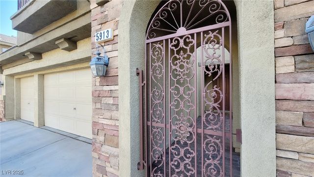 5913 Altissimo Street, North Las Vegas, NV 89081