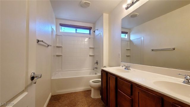 5913 Altissimo Street, North Las Vegas, NV 89081