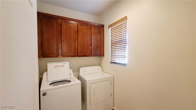 5913 Altissimo Street, North Las Vegas, NV 89081