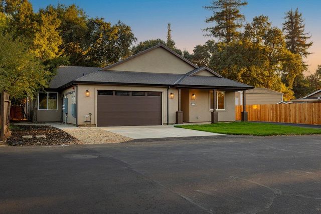 8922 Park trail drive, Elk Grove, CA 95624