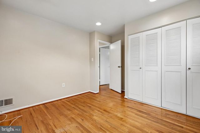 14020 CONGRESS DR, Rockville, MD 20853