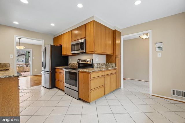 14020 CONGRESS DR, Rockville, MD 20853