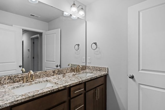 440 Flat Riv Run, Hillsborough, NC 27278