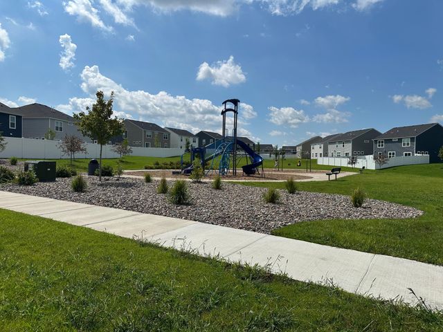 6272 61st Street S, Cottage Grove, MN 55016