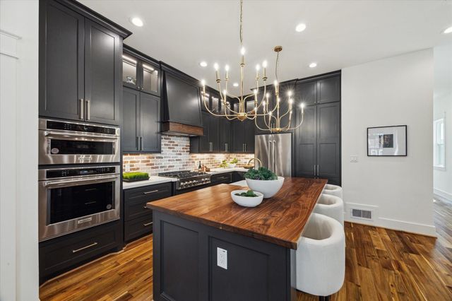 1514 31st Street, Galveston, TX 77550