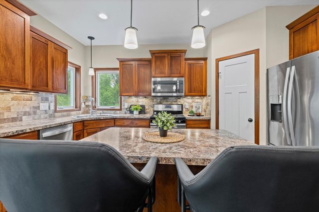 13807 Martin Street NW, Andover, MN 55304