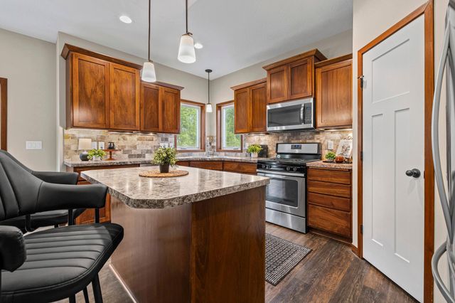 13807 Martin Street NW, Andover, MN 55304
