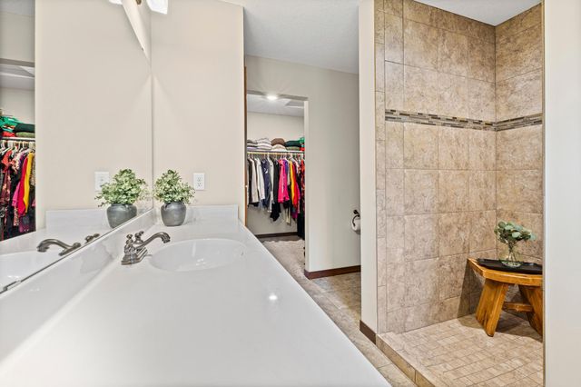 13807 Martin Street NW, Andover, MN 55304