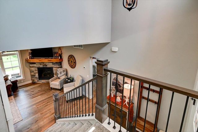 2511 Dublin Way, Waunakee, WI 53597