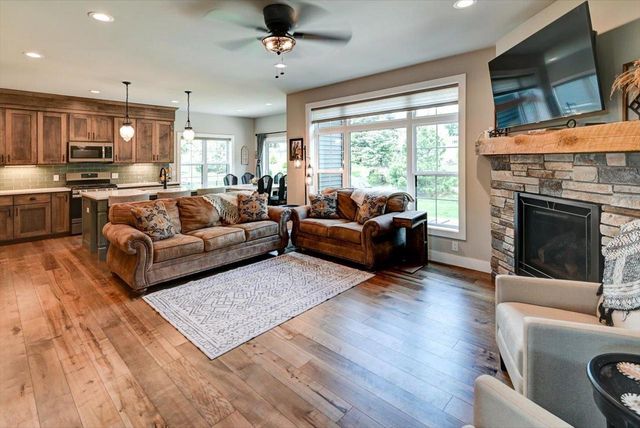 2511 Dublin Way, Waunakee, WI 53597
