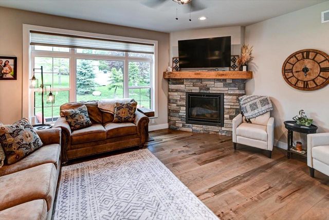 2511 Dublin Way, Waunakee, WI 53597