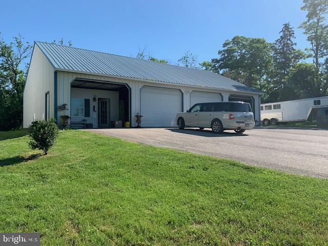 5060 HARMONY GROVE ROAD, Dover, PA 17315