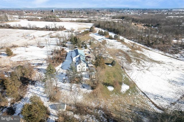 5060 HARMONY GROVE ROAD, Dover, PA 17315