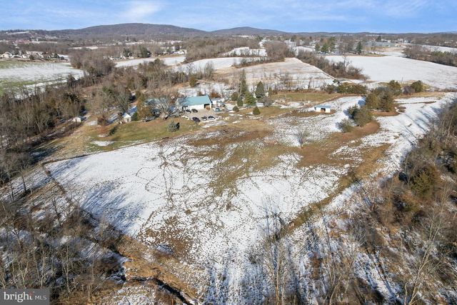 5060 HARMONY GROVE ROAD, Dover, PA 17315
