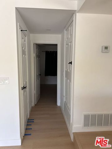 11960 Modjeska Place, Los Angeles, CA 90066