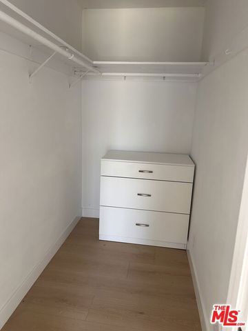 11960 Modjeska Place, Los Angeles, CA 90066