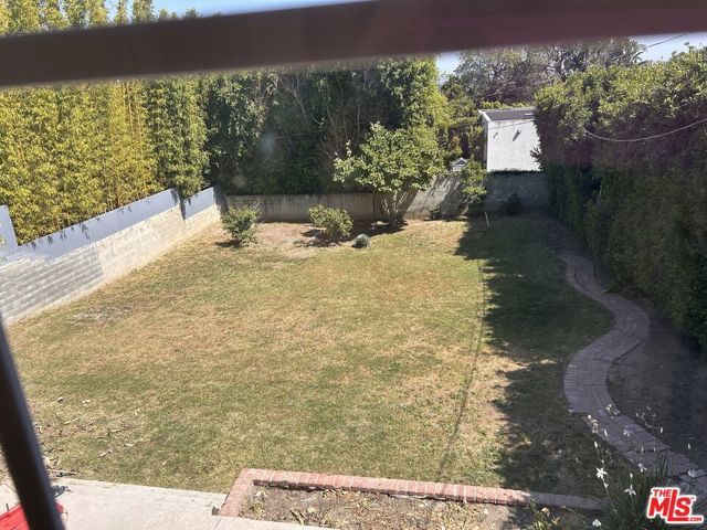 11960 Modjeska Place, Los Angeles, CA 90066