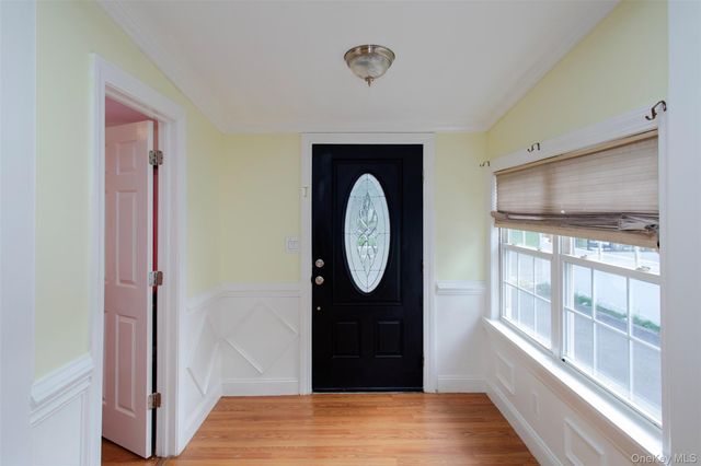 1 Brightside Avenue, Central Islip, NY 11722