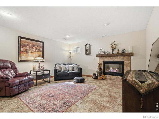 2411 52nd Ave Ct, Greeley, CO 80634