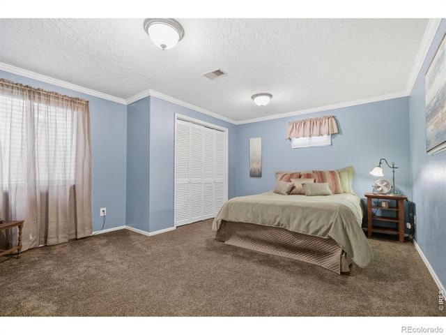 2411 52nd Ave Ct, Greeley, CO 80634