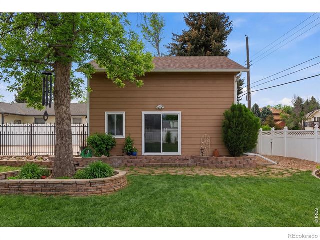 2411 52nd Ave Ct, Greeley, CO 80634