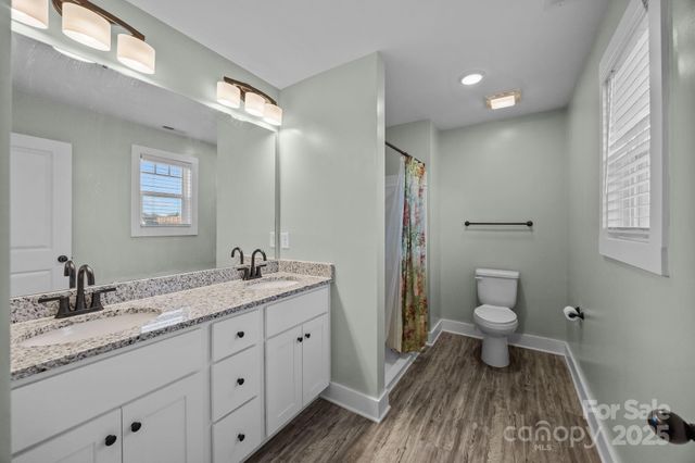 701 3rd Street SE, Conover, NC 28613