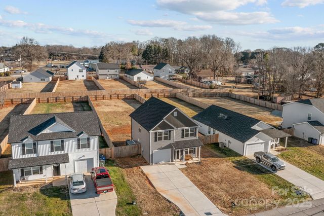 701 3rd Street SE, Conover, NC 28613