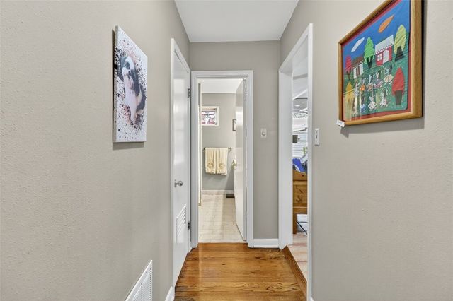 402 Pasadena Pl, Corpus Christi, TX 78411