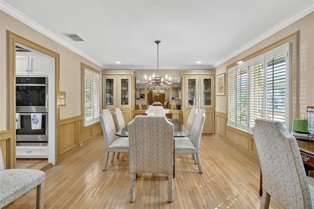 402 Pasadena Pl, Corpus Christi, TX 78411