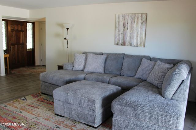 532 W Paseo Solana, Green Valley, AZ 85614