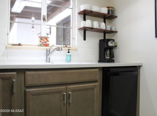 532 W Paseo Solana, Green Valley, AZ 85614