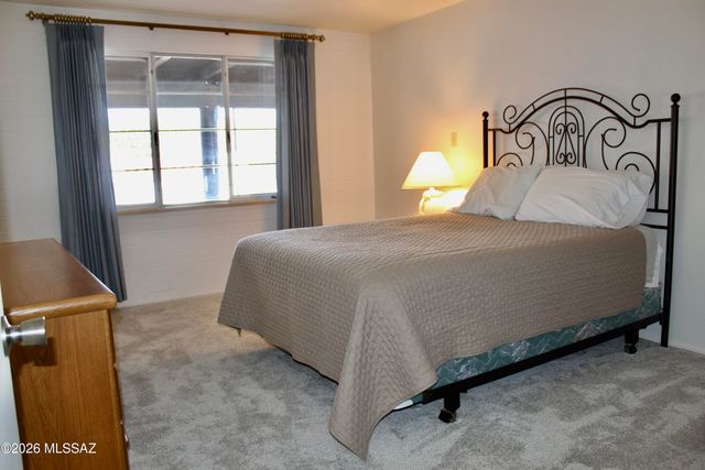 532 W Paseo Solana, Green Valley, AZ 85614