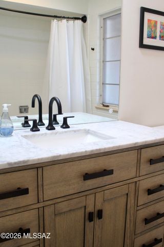 532 W Paseo Solana, Green Valley, AZ 85614